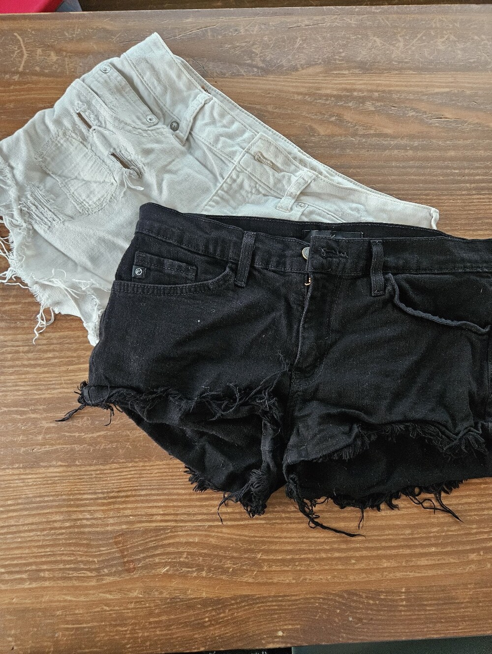 KanCan Distressed Denim Shorts in Black Forever 21 White Ripped Shorts 28 8 Med